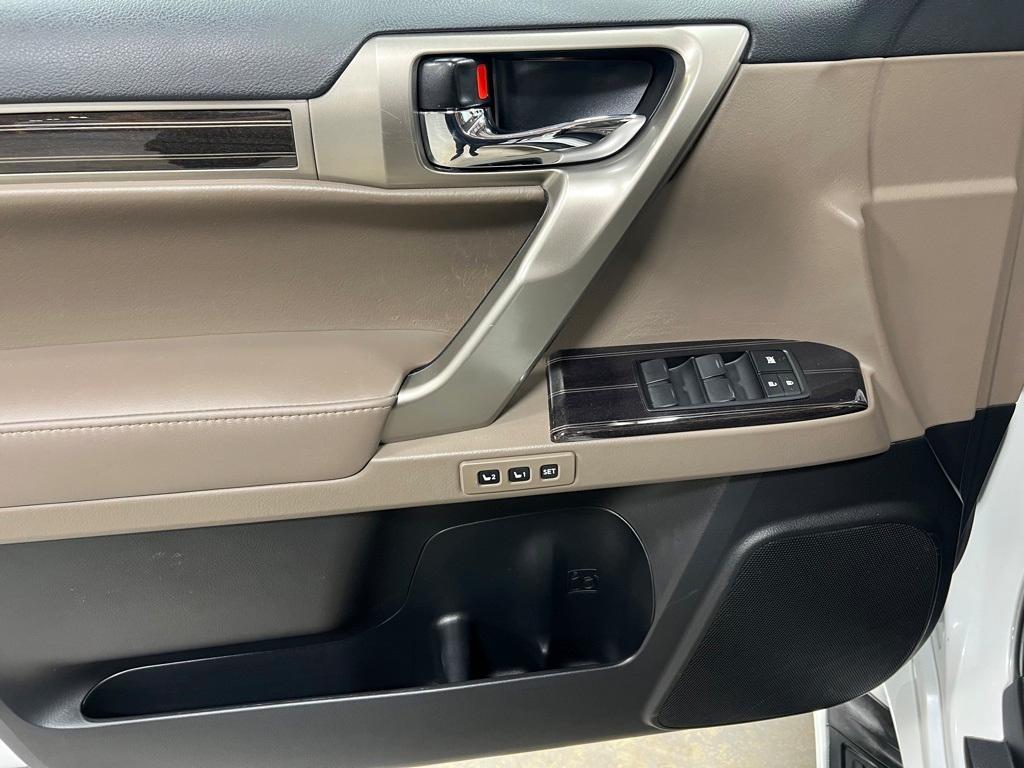 used 2021 Lexus GX 460 car, priced at $41,595