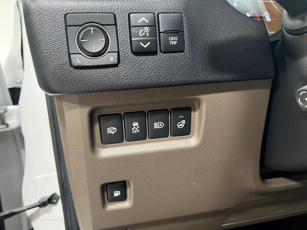 used 2021 Lexus GX 460 car, priced at $41,595