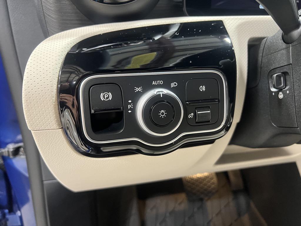 used 2025 Mercedes-Benz CLA 250 car, priced at $44,995