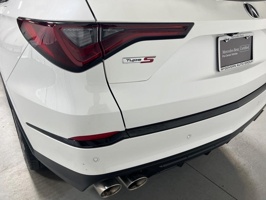 used 2022 Acura MDX car, priced at $46,995