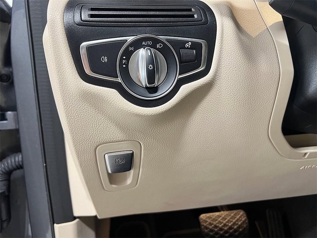 used 2022 Mercedes-Benz GLC 300 car, priced at $35,995