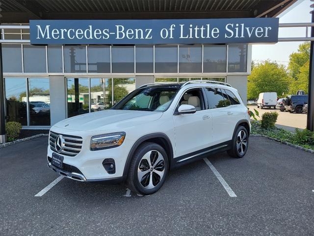 used 2024 Mercedes-Benz GLB 250 car, priced at $44,900