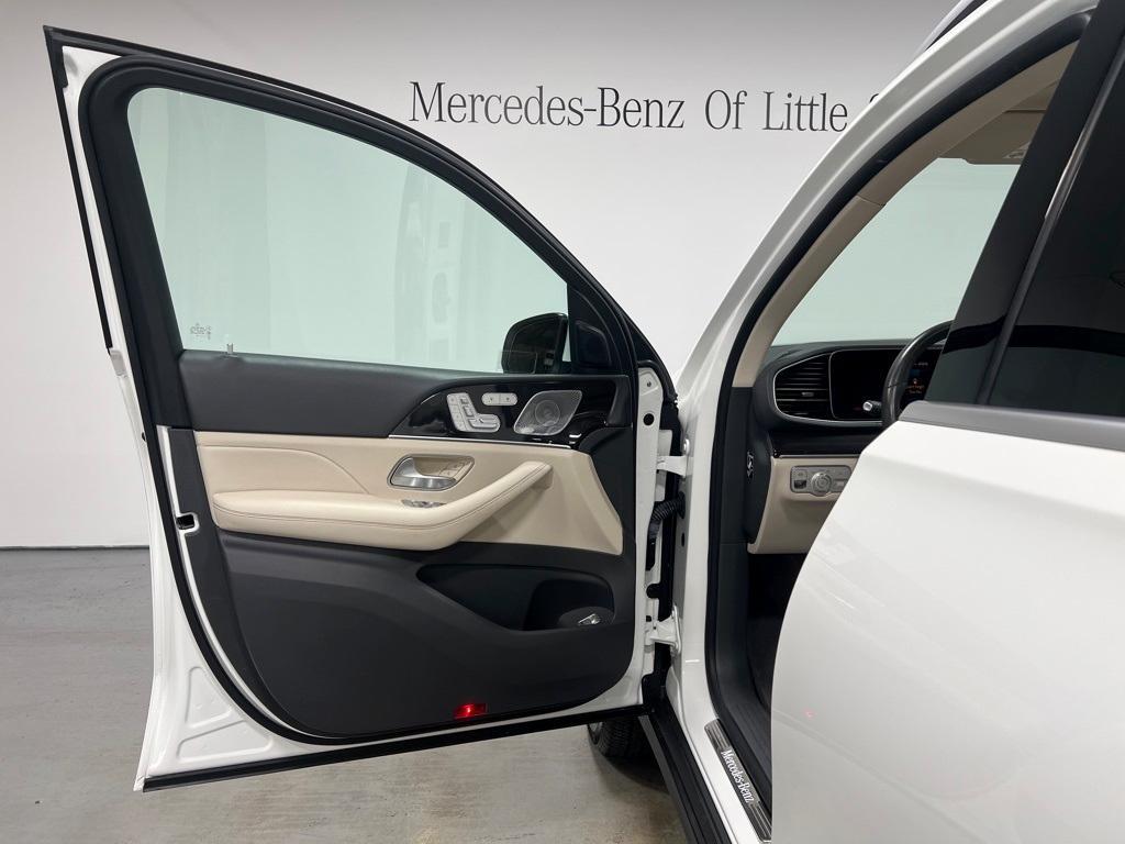 used 2020 Mercedes-Benz GLE 350 car, priced at $37,984