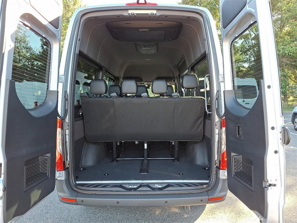 new 2025 Mercedes-Benz Sprinter 2500 car, priced at $75,331