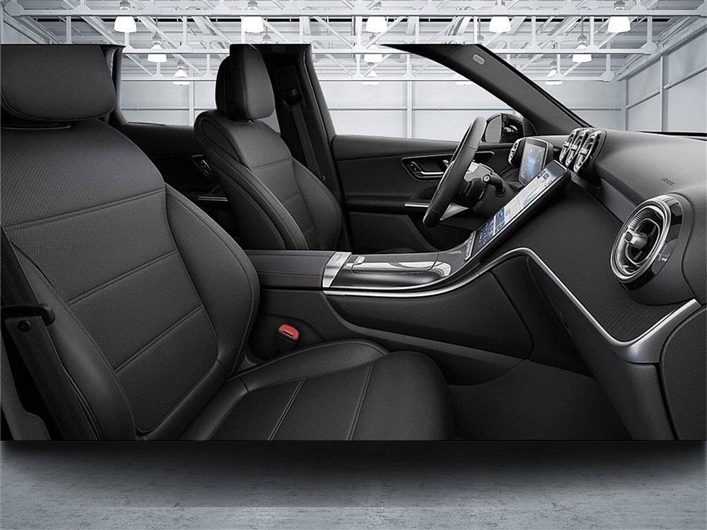 new 2025 Mercedes-Benz GLC 300 car, priced at $56,800