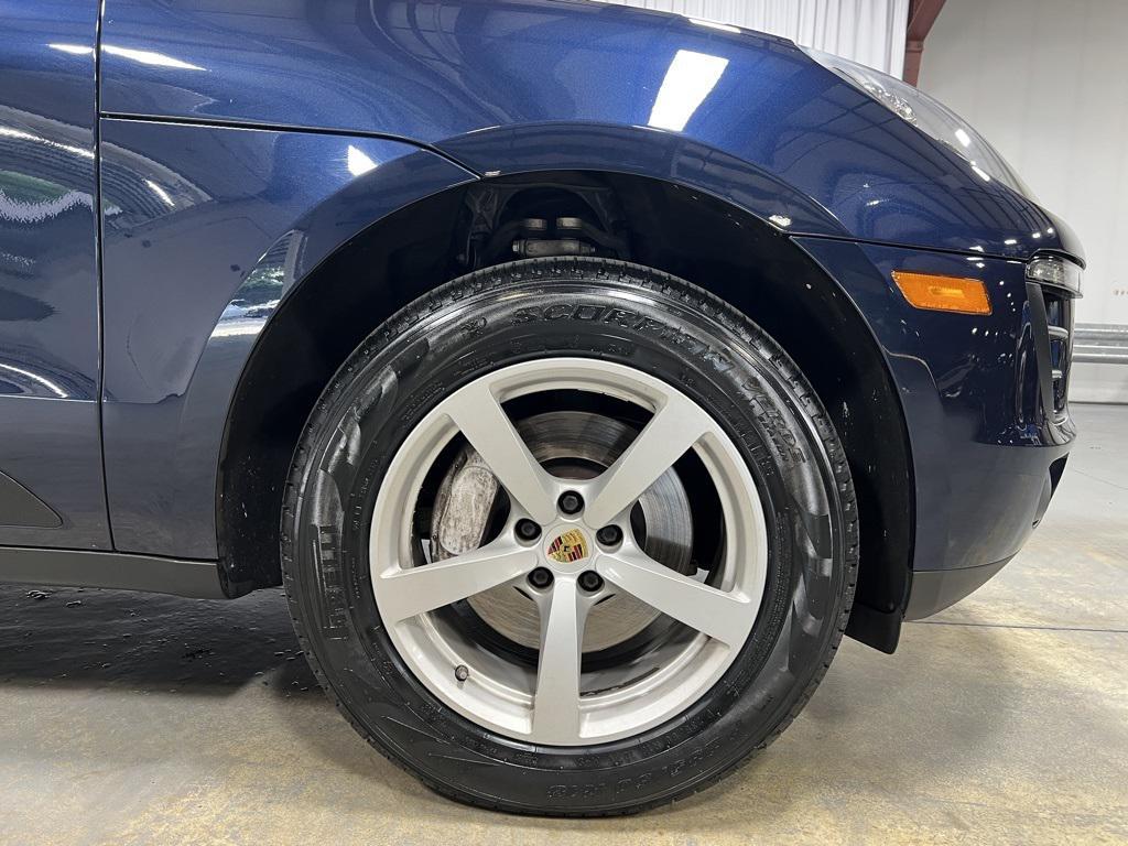 used 2018 Porsche Macan car, priced at $23,995