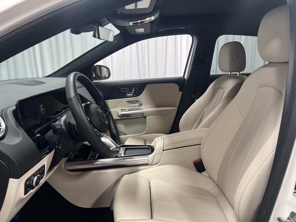 used 2025 Mercedes-Benz GLA 250 car, priced at $46,285