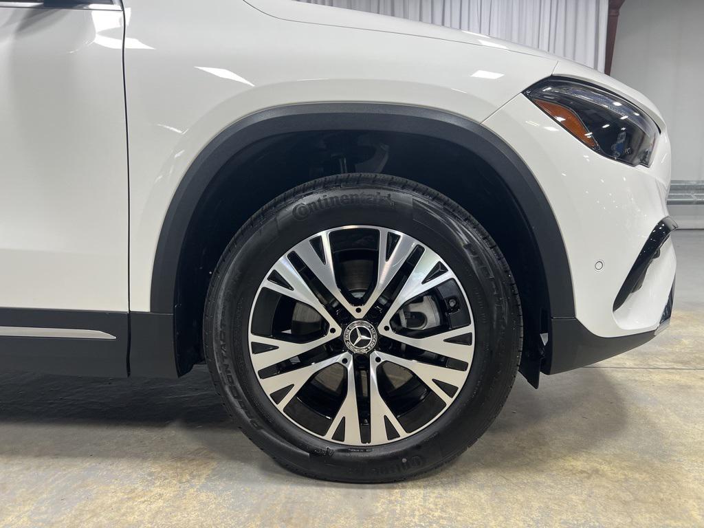 used 2025 Mercedes-Benz GLA 250 car, priced at $46,285