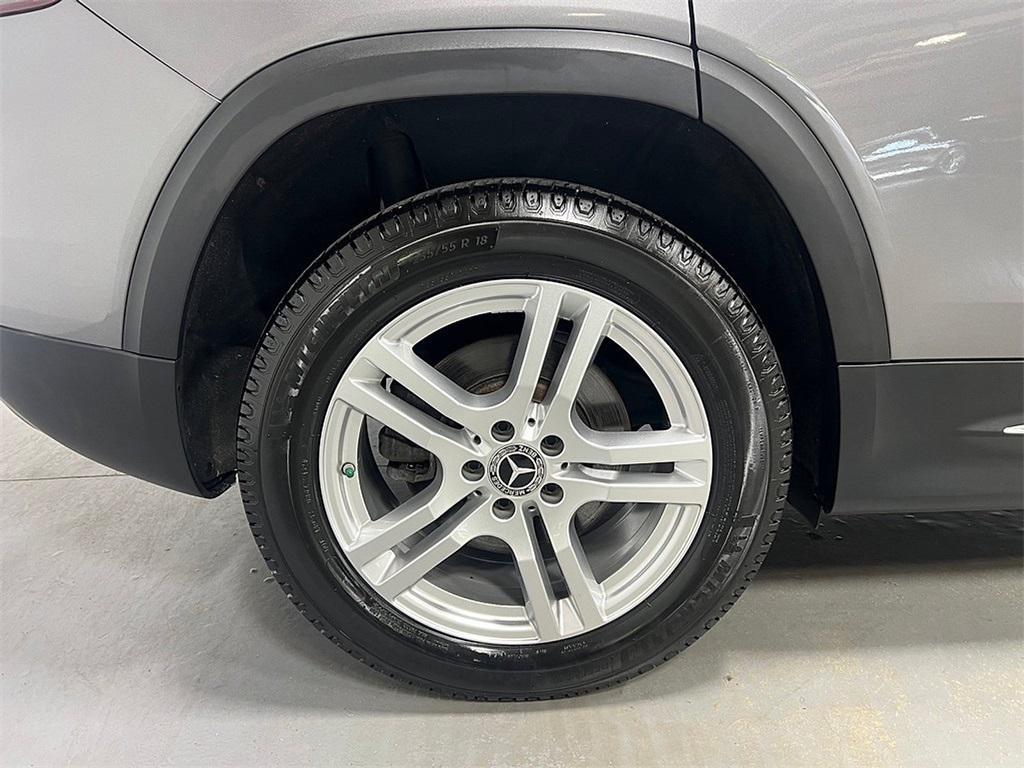 used 2022 Mercedes-Benz GLB 250 car, priced at $31,352