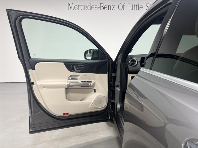 used 2022 Mercedes-Benz GLB 250 car, priced at $34,995