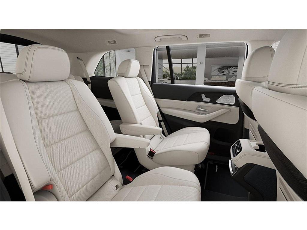 new 2026 Mercedes-Benz GLS 450 car, priced at $98,215