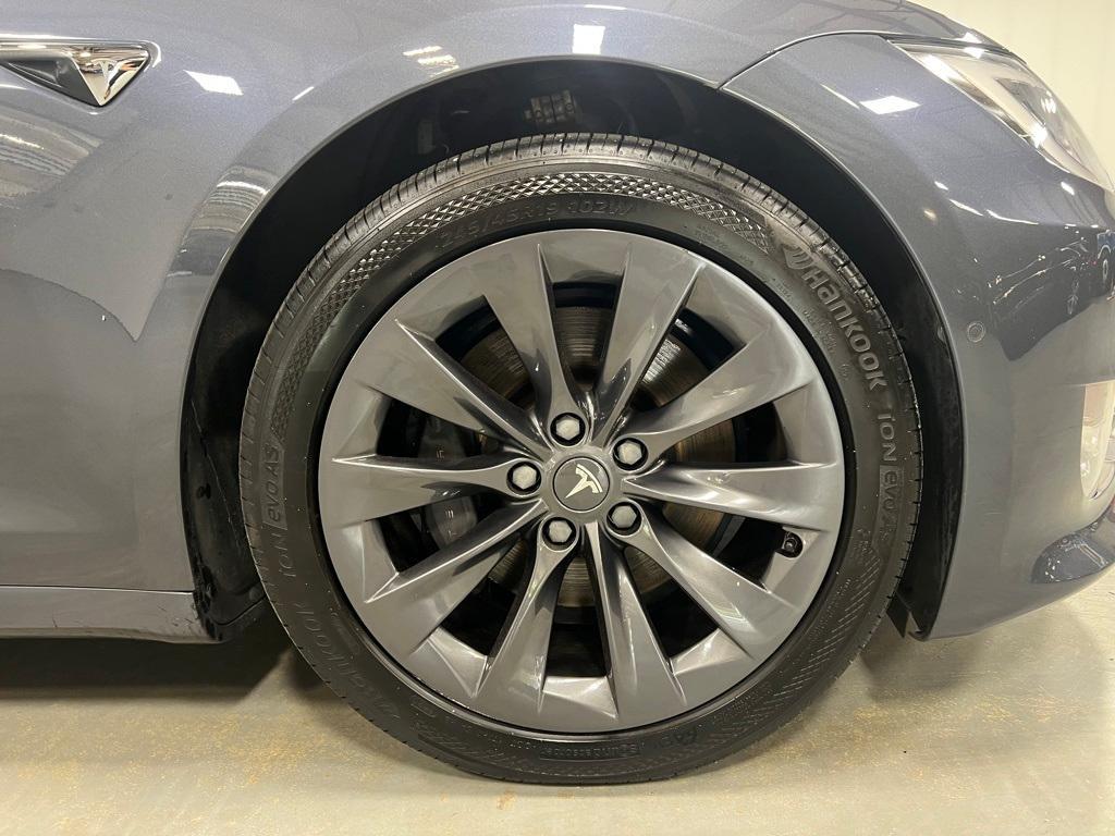 used 2020 Tesla Model S car, priced at $31,995