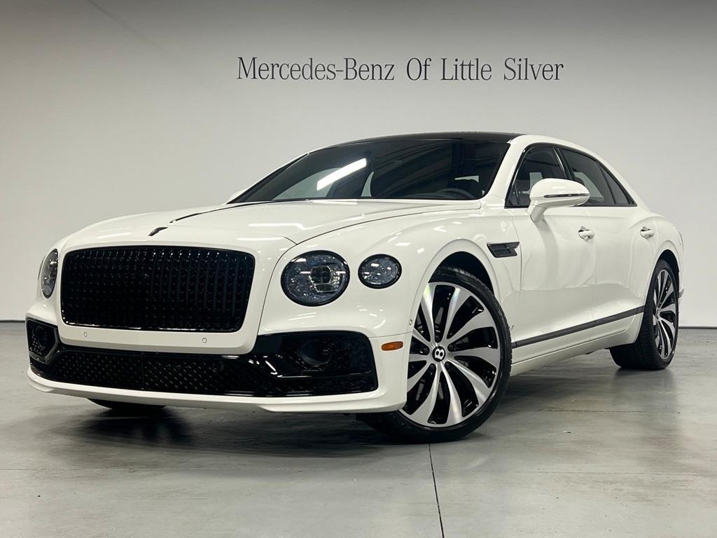 used 2022 Bentley Flying Spur Hybrid car, priced at $169,995