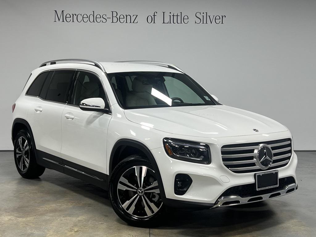 used 2025 Mercedes-Benz GLB 250 car, priced at $44,895