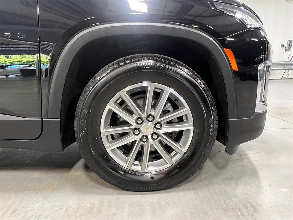 used 2023 Chevrolet Traverse car, priced at $31,997
