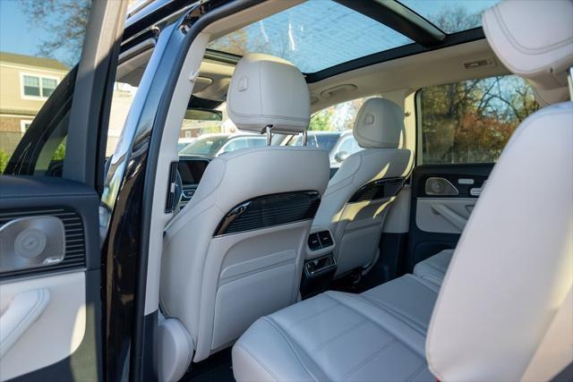 new 2024 Mercedes-Benz GLS 580 car, priced at $117,915