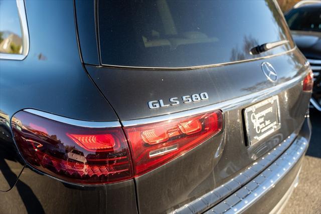 new 2024 Mercedes-Benz GLS 580 car, priced at $117,915