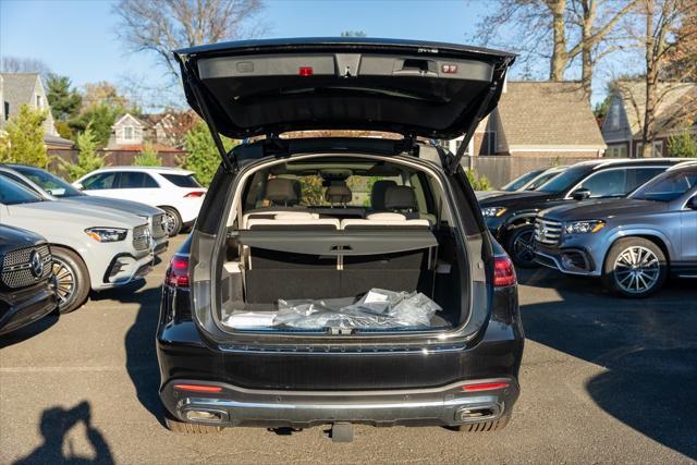 new 2024 Mercedes-Benz GLS 580 car, priced at $117,915