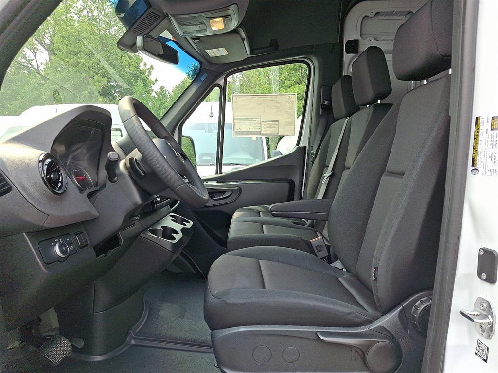 new 2025 Mercedes-Benz Sprinter 3500 car, priced at $72,205