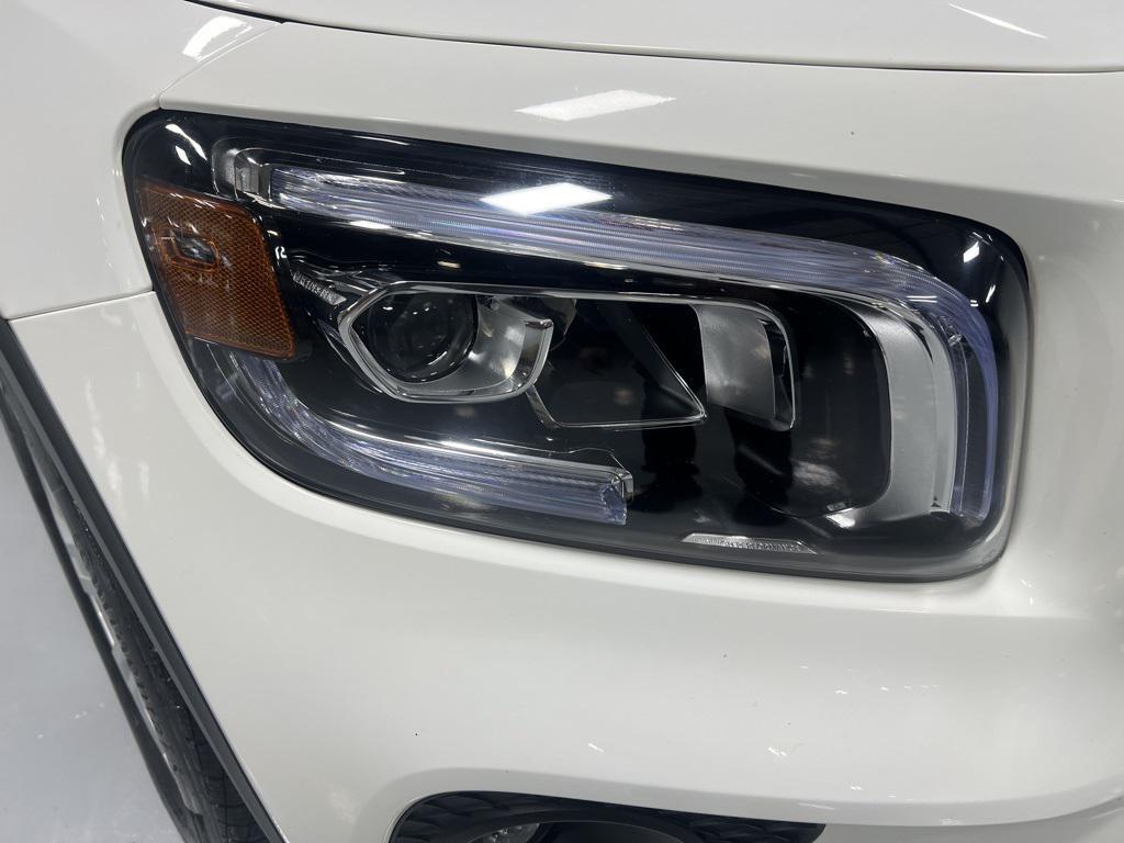used 2022 Mercedes-Benz GLB 250 car, priced at $29,995