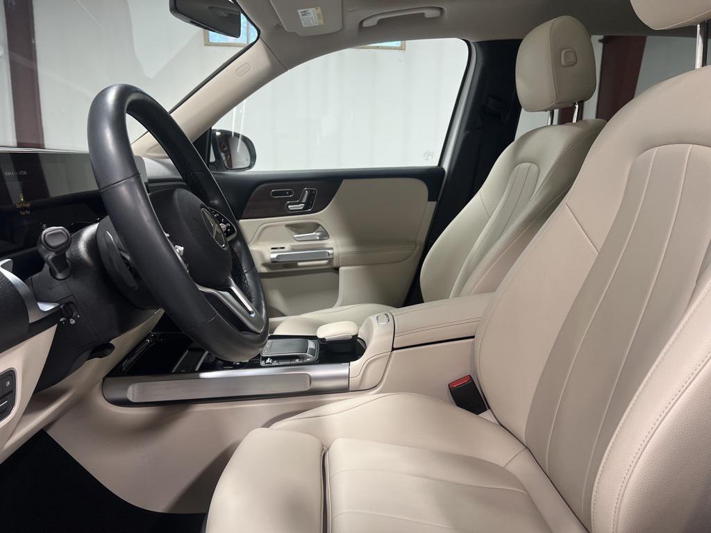used 2022 Mercedes-Benz GLB 250 car, priced at $29,995
