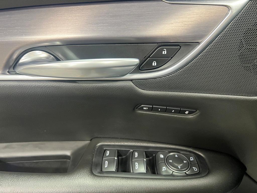 used 2019 Cadillac XT5 car, priced at $21,995