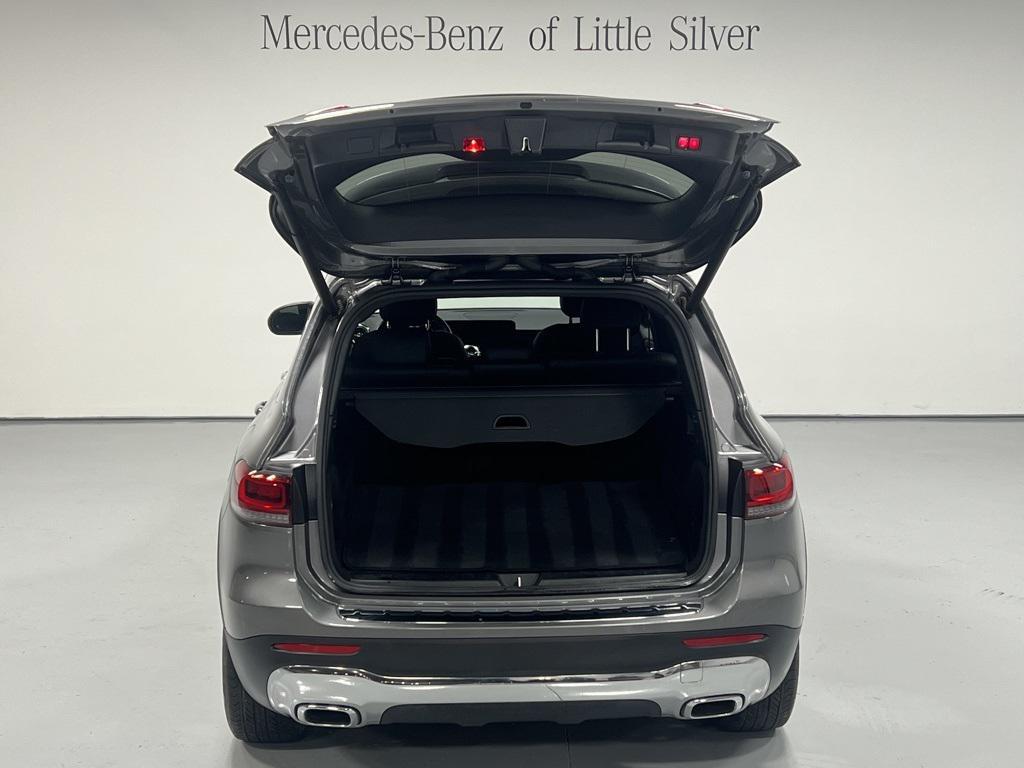 used 2022 Mercedes-Benz GLB 250 car, priced at $31,995