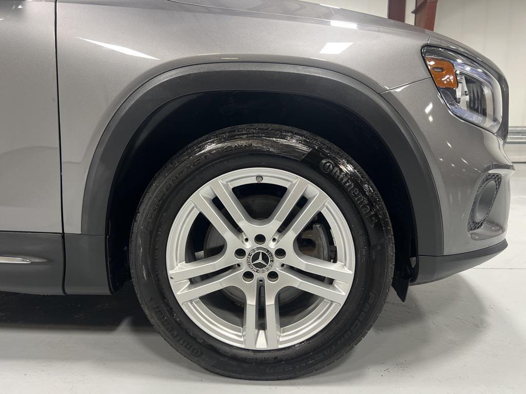 used 2022 Mercedes-Benz GLB 250 car, priced at $31,995