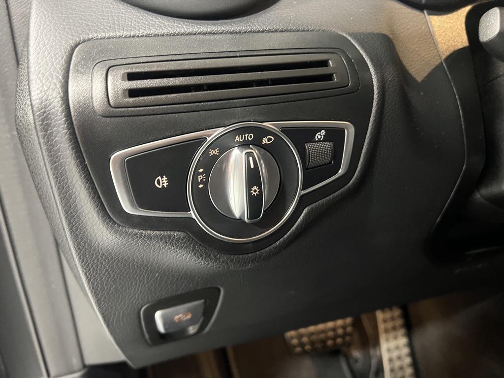 used 2021 Mercedes-Benz GLC 300 car, priced at $39,995