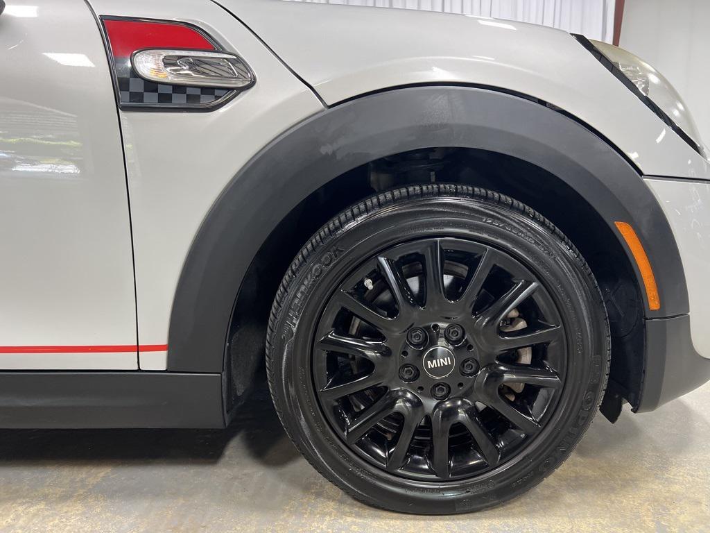used 2019 MINI Hardtop car, priced at $19,595