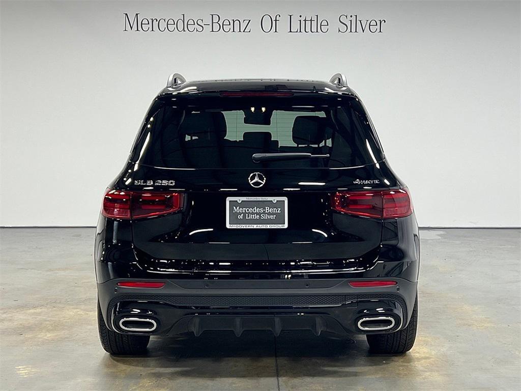 used 2025 Mercedes-Benz GLB 250 car, priced at $42,995