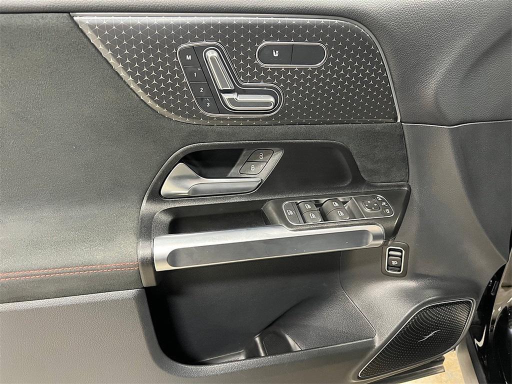 used 2025 Mercedes-Benz GLB 250 car, priced at $42,995