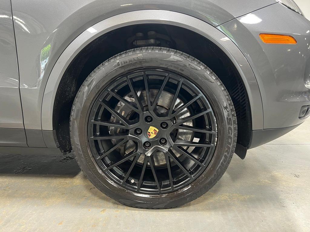 used 2021 Porsche Cayenne car, priced at $47,495