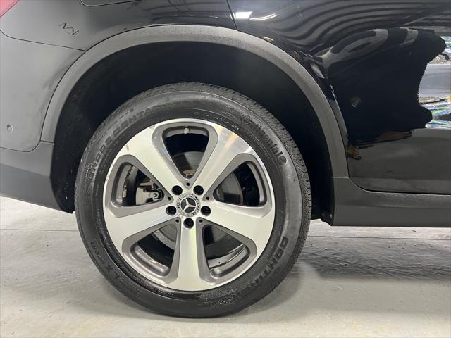 used 2022 Mercedes-Benz GLC 300 car, priced at $34,295