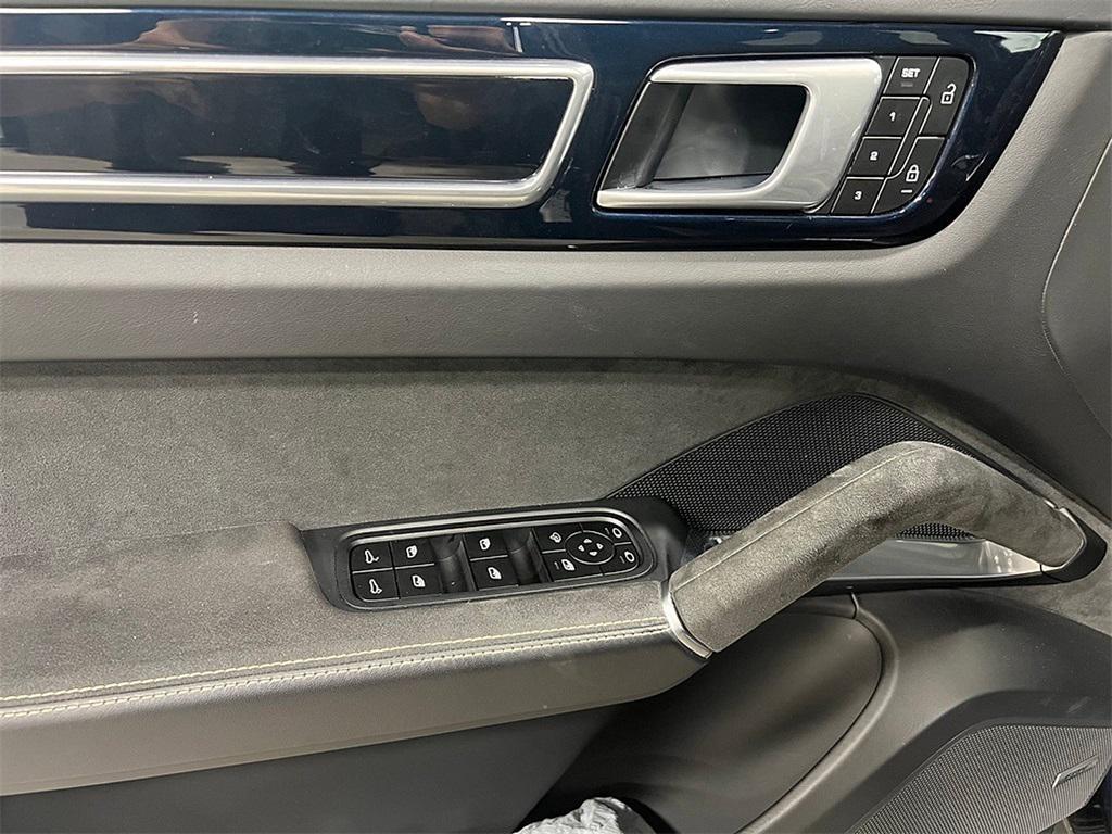 used 2022 Porsche Cayenne car, priced at $189,995