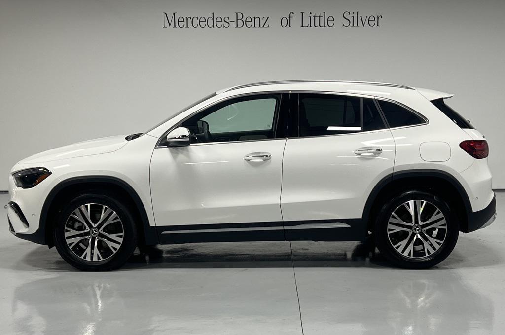 used 2025 Mercedes-Benz GLA 250 car, priced at $42,995