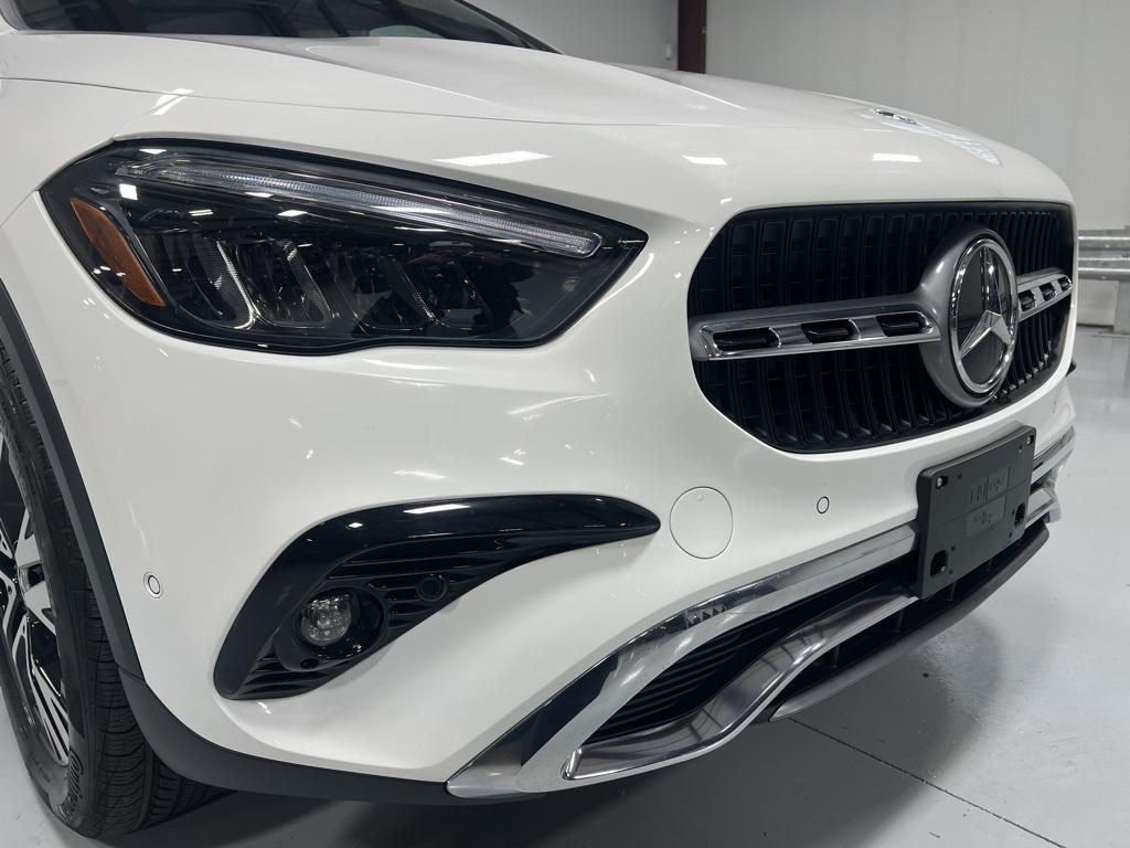 used 2025 Mercedes-Benz GLA 250 car, priced at $42,995