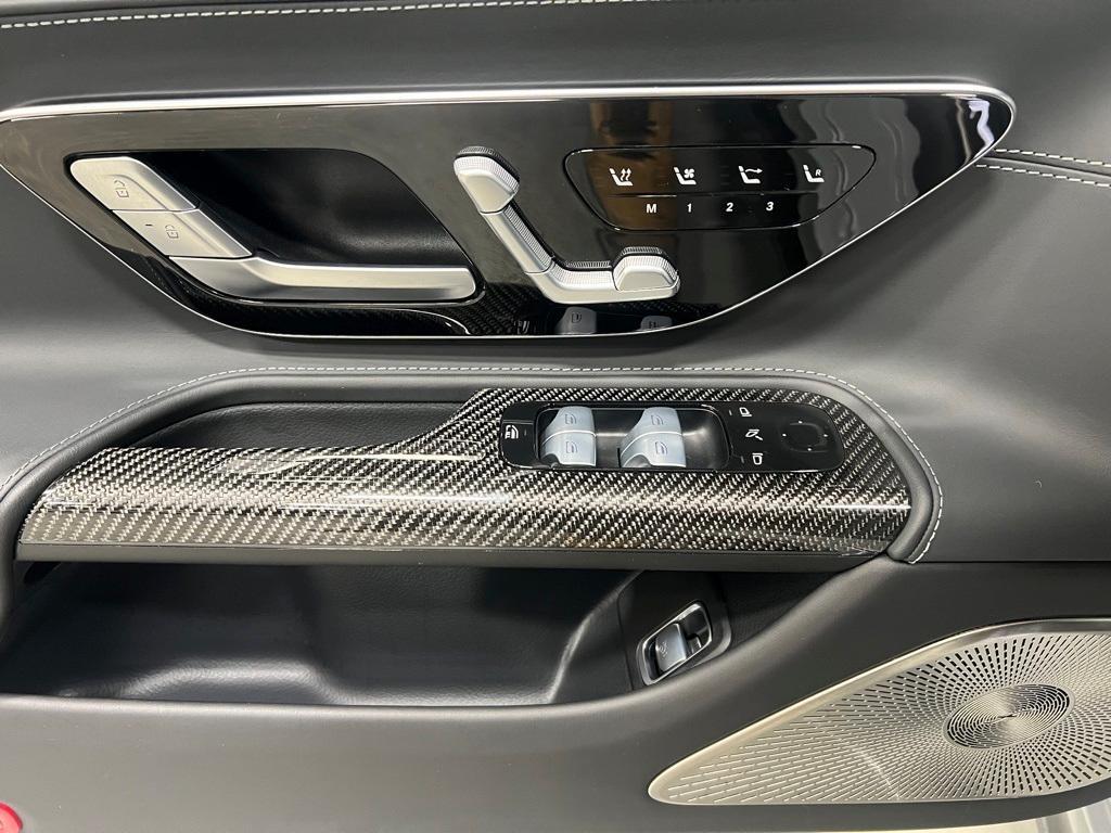 used 2022 Mercedes-Benz AMG SL 63 car, priced at $119,995