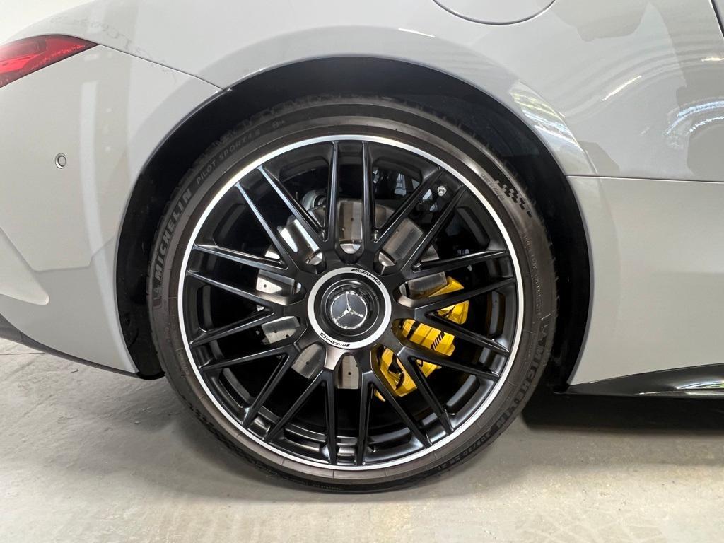 used 2022 Mercedes-Benz AMG SL 63 car, priced at $119,995