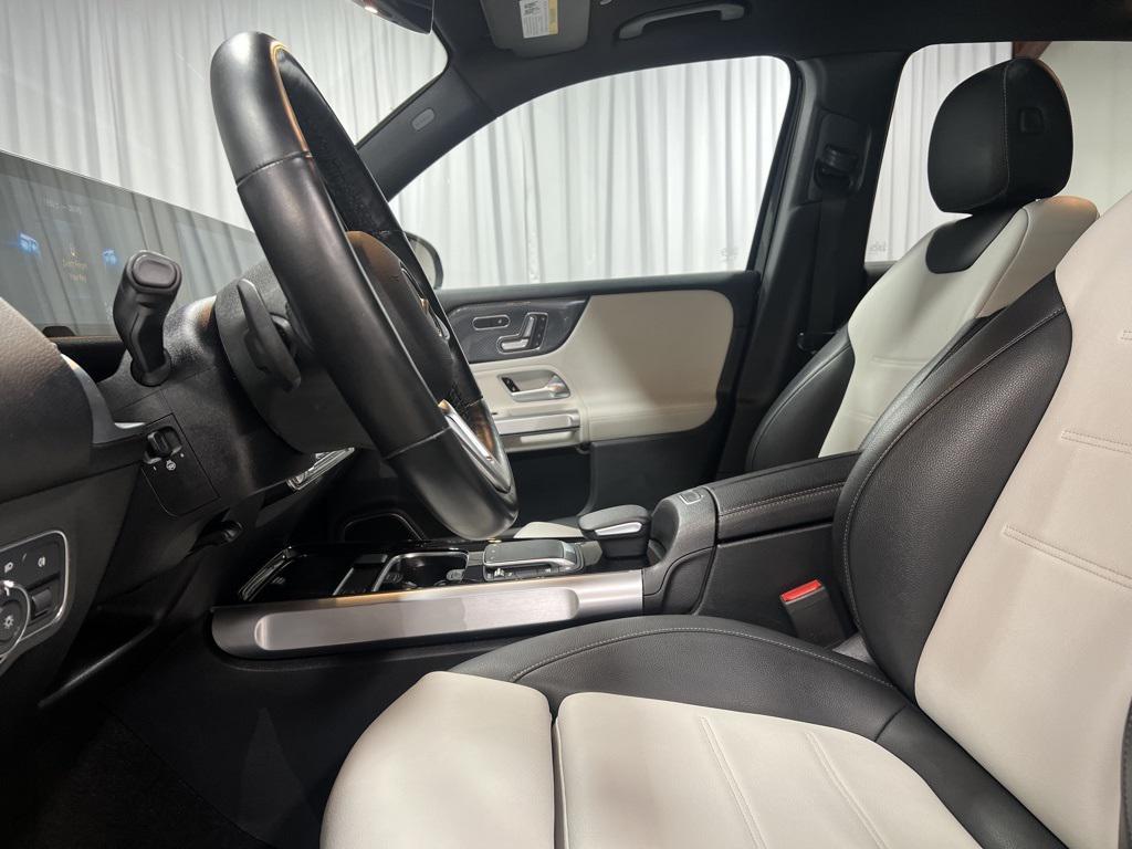 used 2022 Mercedes-Benz GLB 250 car, priced at $30,995