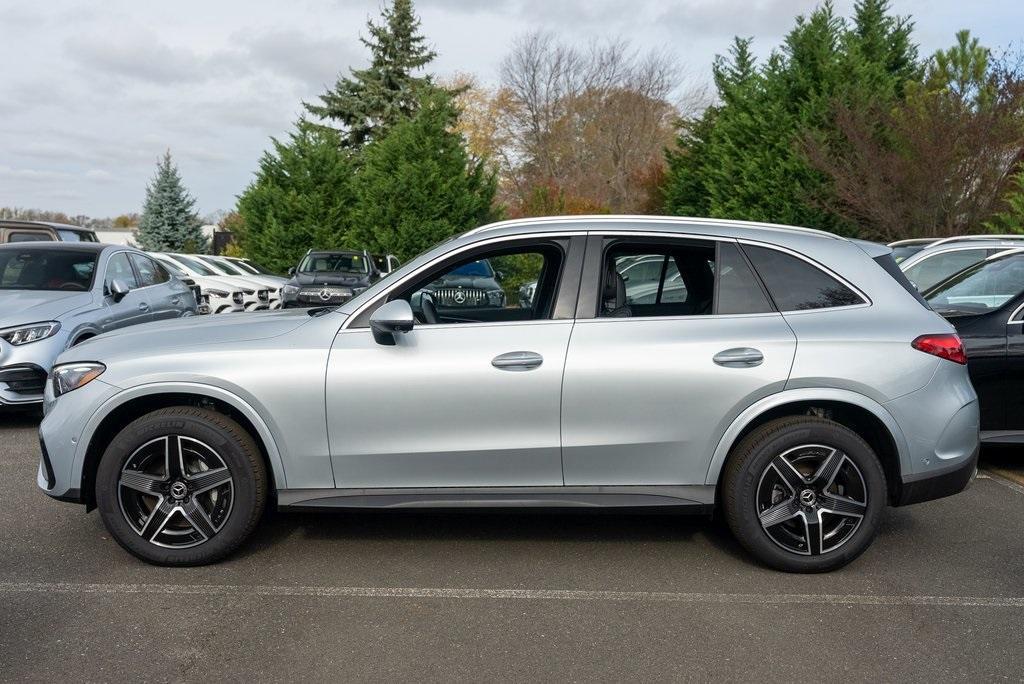 new 2024 Mercedes-Benz GLC 300 car, priced at $65,025