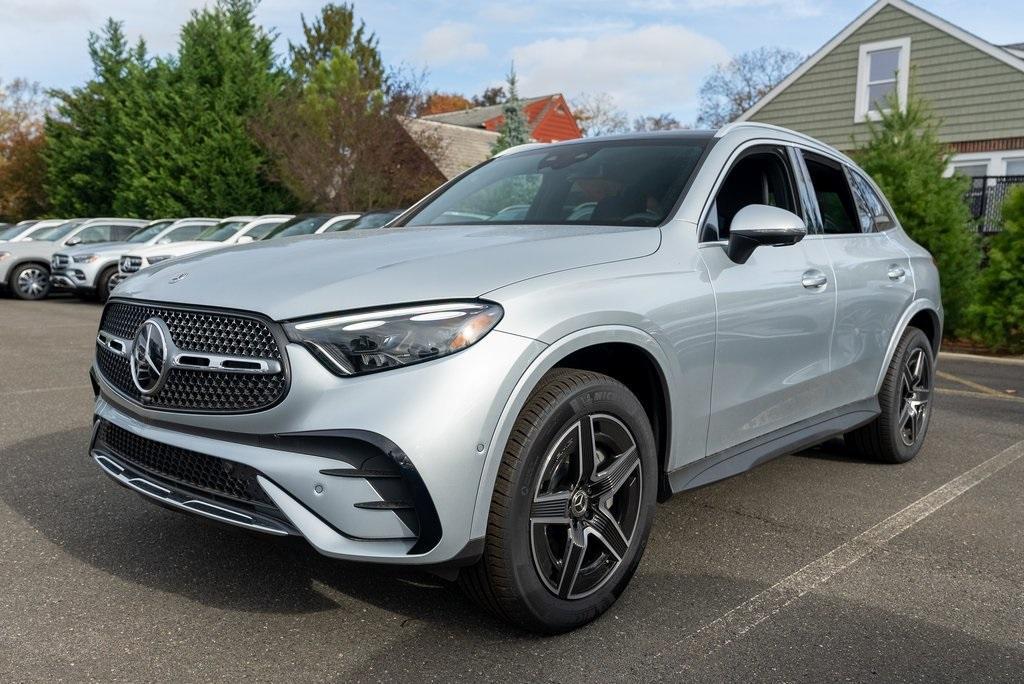 new 2024 Mercedes-Benz GLC 300 car, priced at $65,025