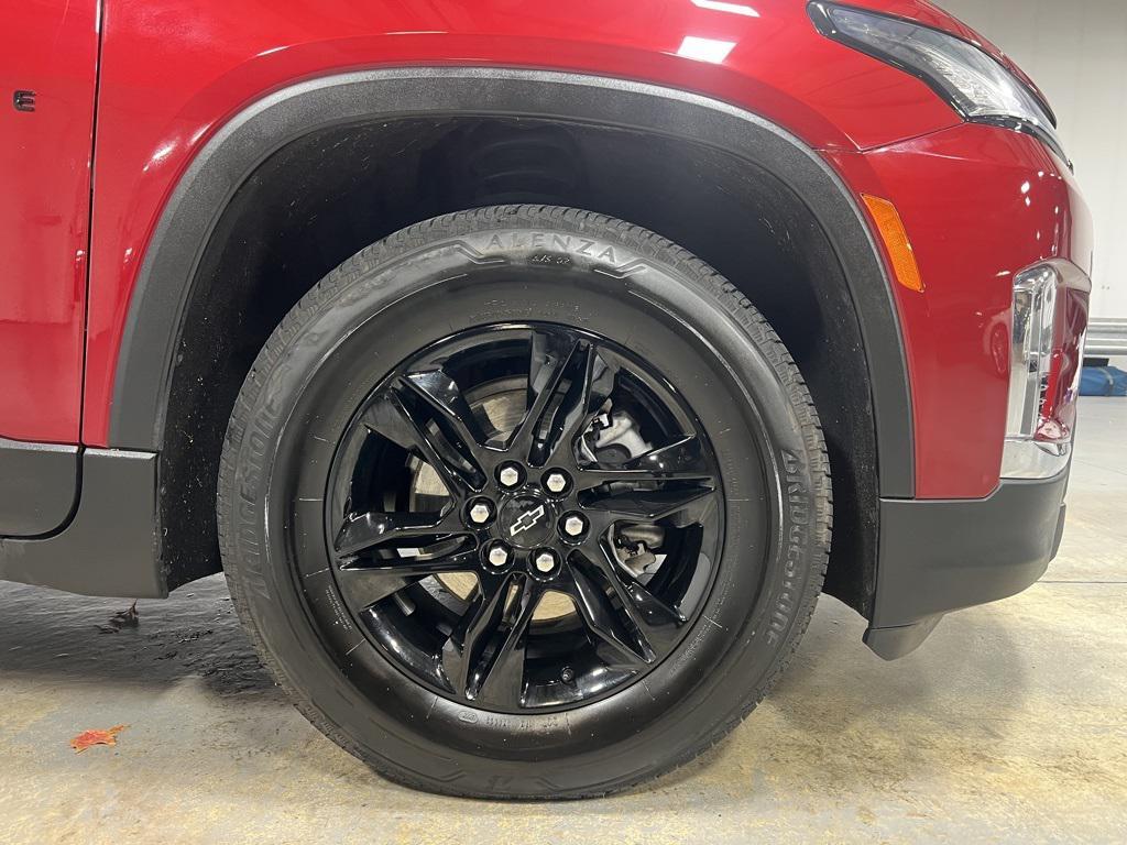 used 2023 Chevrolet Traverse car, priced at $32,995