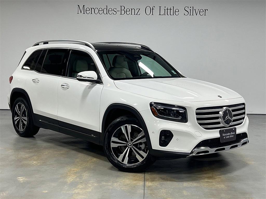 used 2025 Mercedes-Benz GLB 250 car, priced at $44,777