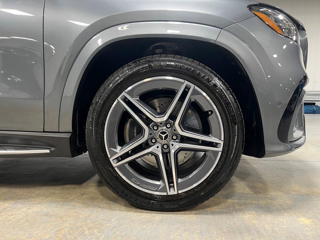 used 2025 Mercedes-Benz GLS 450 car, priced at $84,995