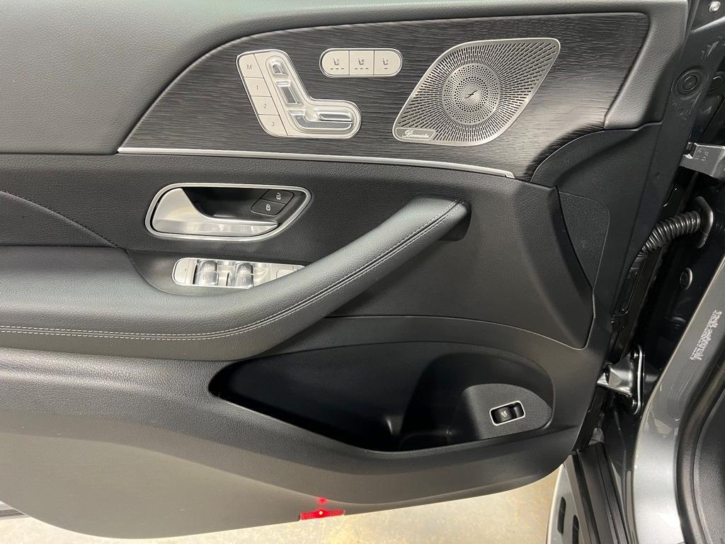 used 2025 Mercedes-Benz GLS 450 car, priced at $84,995