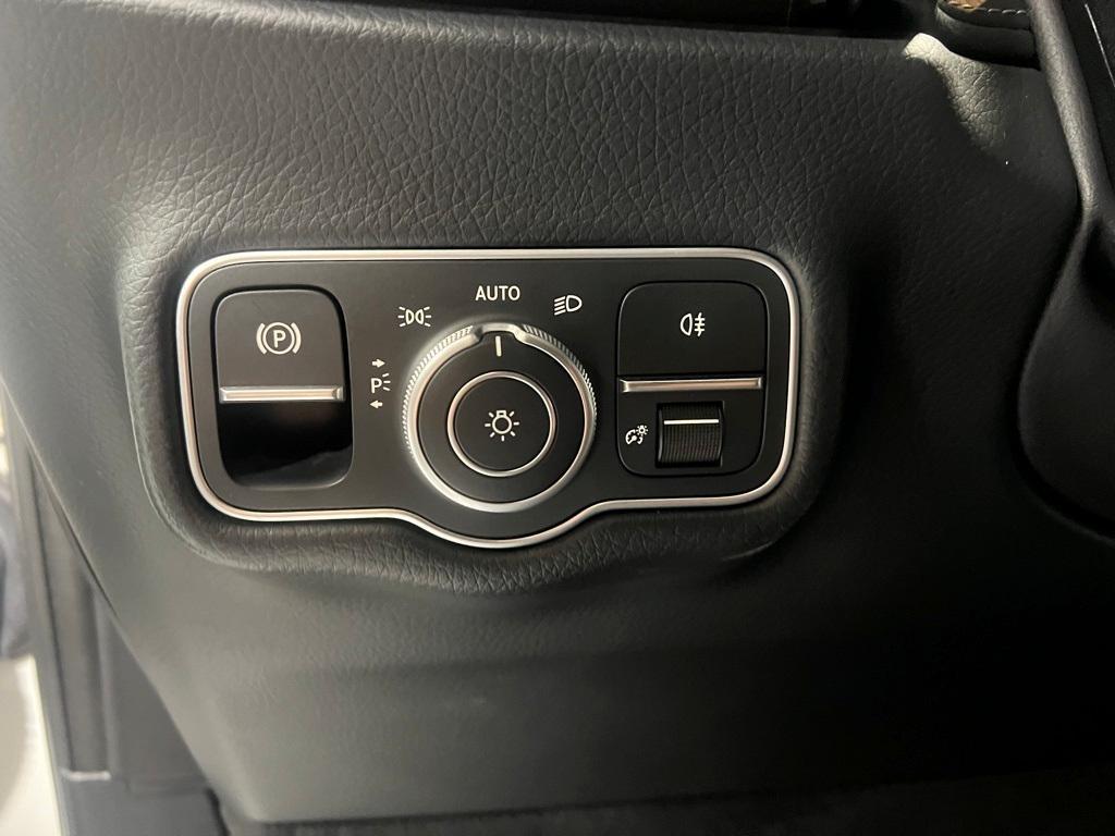 used 2025 Mercedes-Benz AMG G 63 car, priced at $215,895