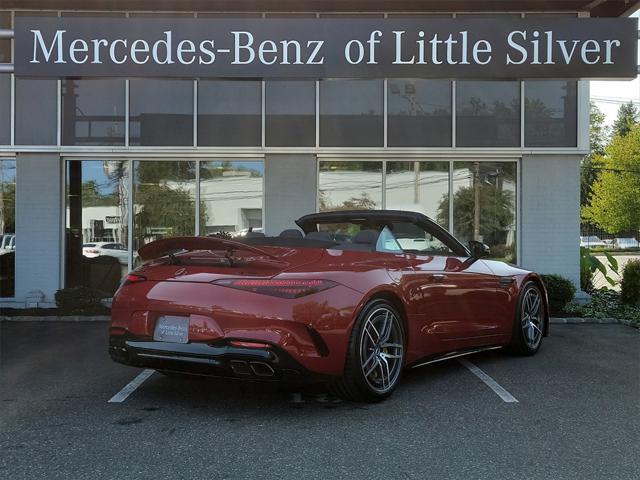 new 2024 Mercedes-Benz AMG SL 55 car, priced at $162,535