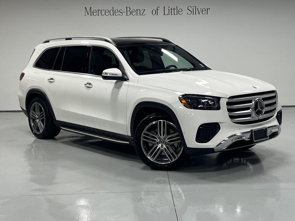 used 2025 Mercedes-Benz GLS 450 car, priced at $82,995