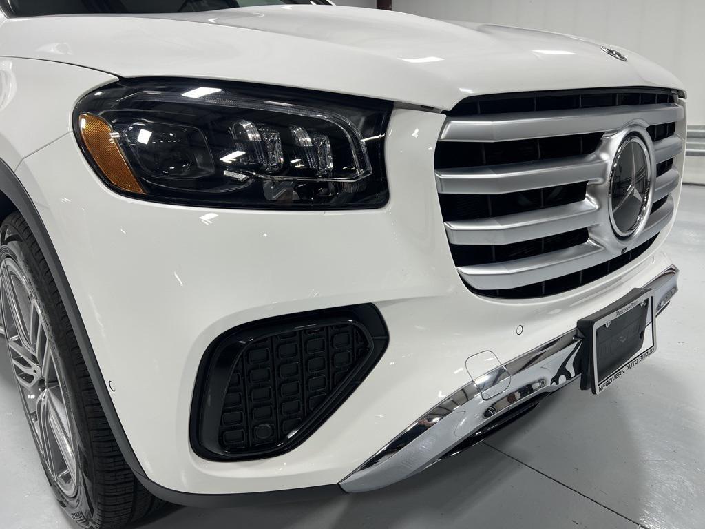 used 2025 Mercedes-Benz GLS 450 car, priced at $82,995